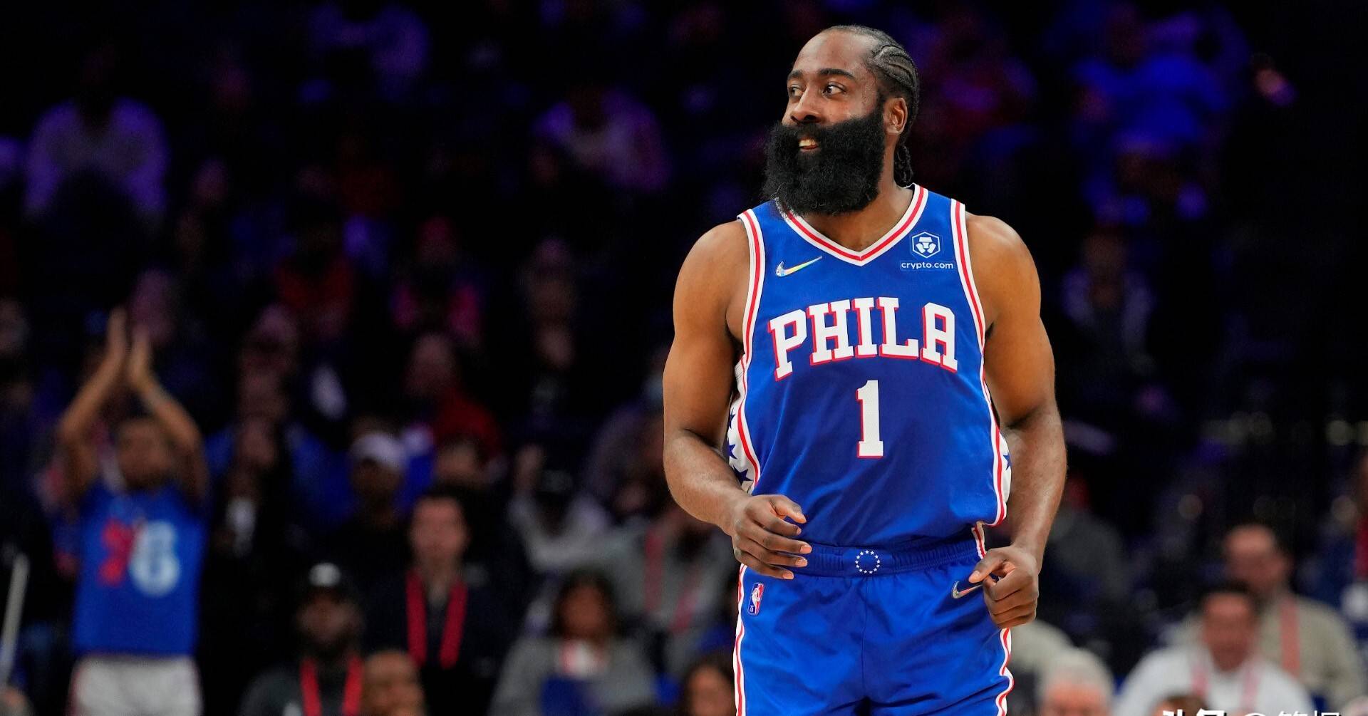 热火引发争议！，哈登官方宣布出色发挥新规比赛高潮迭起