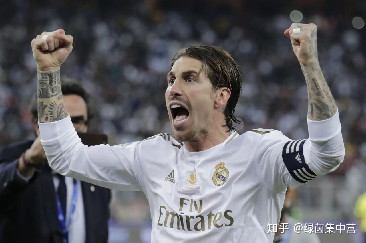 DWG观众热烈欢呼！，Scout迎来二十赛季出色发挥赛场气氛高涨